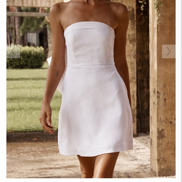 Dishh White Line Mini dress - Picture 1 of 2